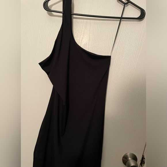 express black dress - Picture 4 of 5